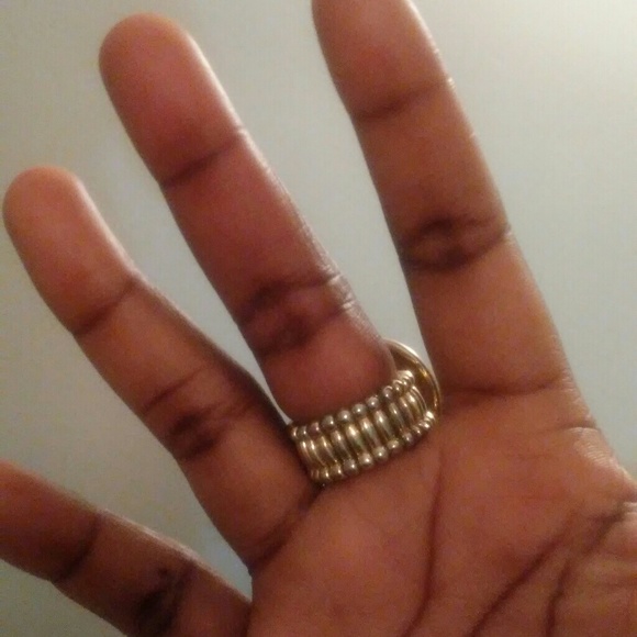 Brushed button ring - Picture 2 of 4